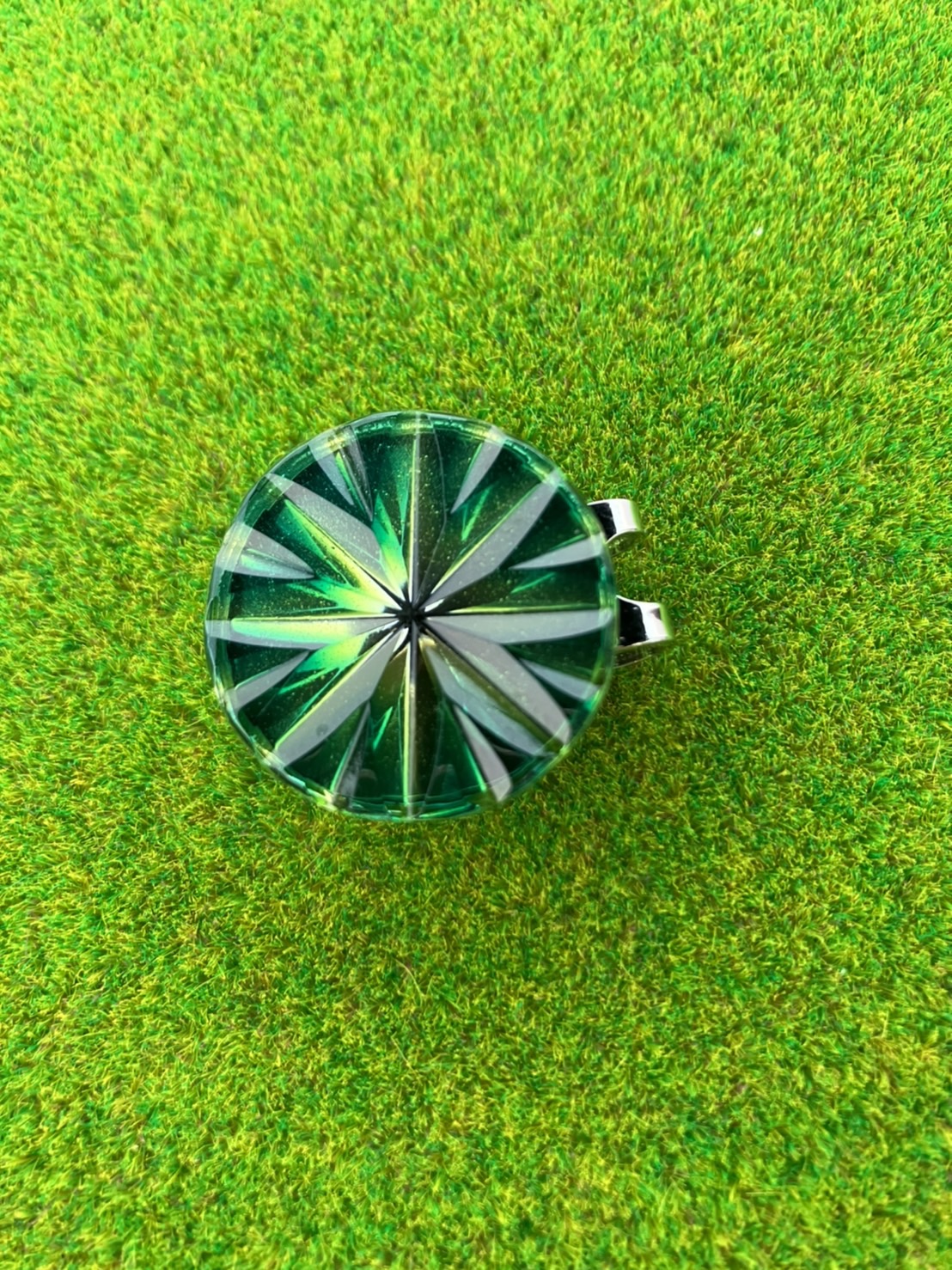 薩摩切子　ゴルフマーカー（25mm）二色被せ／蒼黄緑